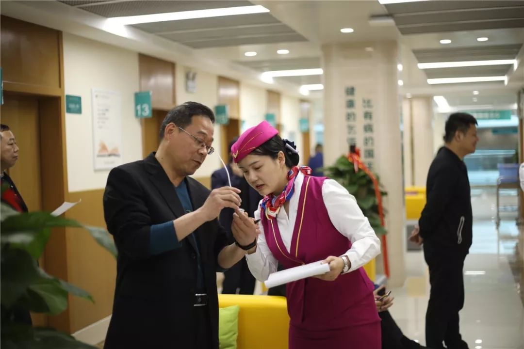 中山24小时套医保卡(北京医保卡使用指南)